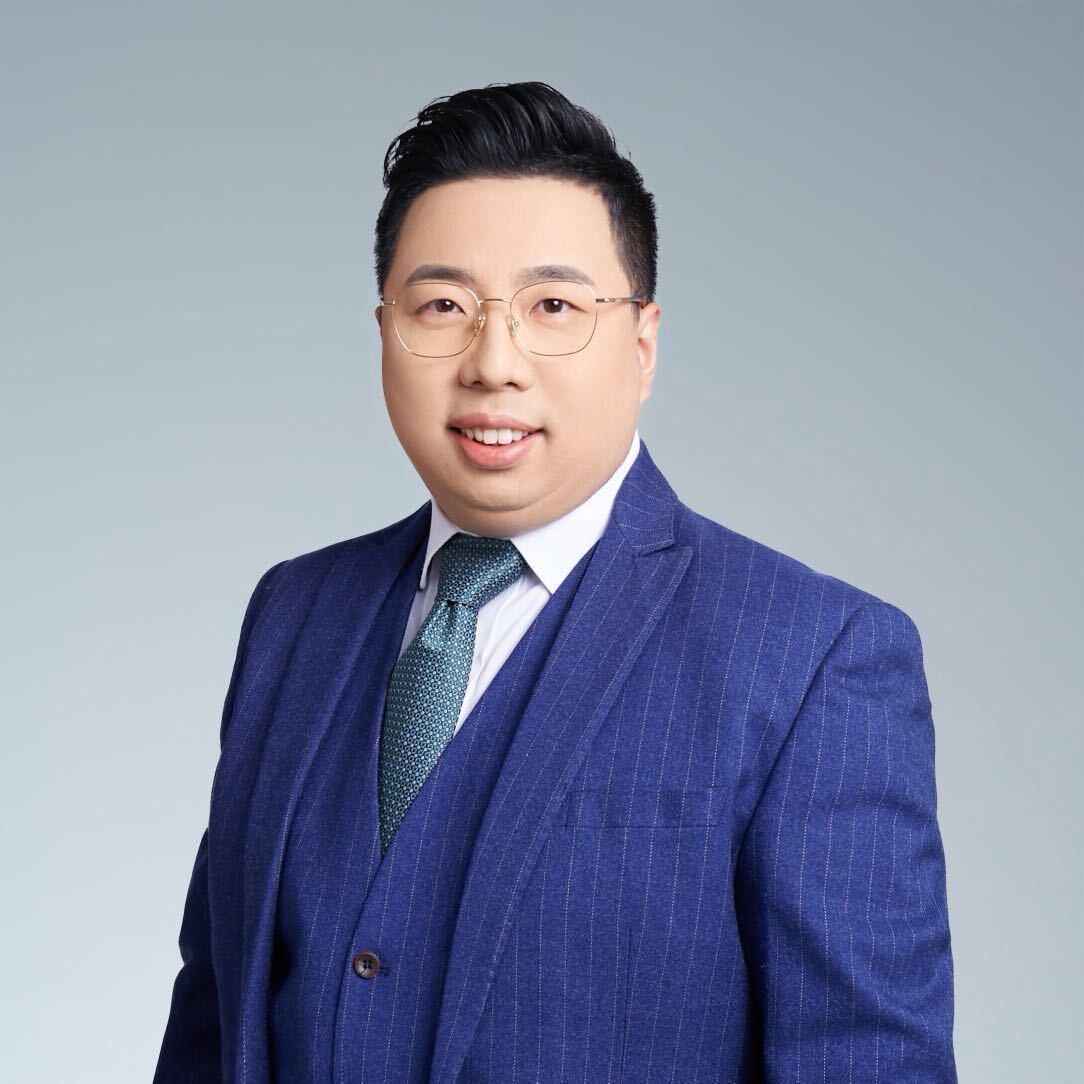 Alan, CEO of ALEO POWER